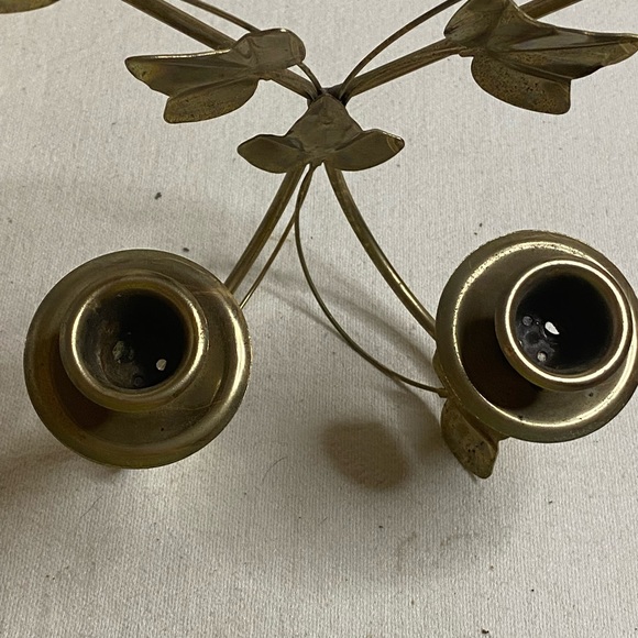 Vintage brass candle holder - Picture 2 of 3